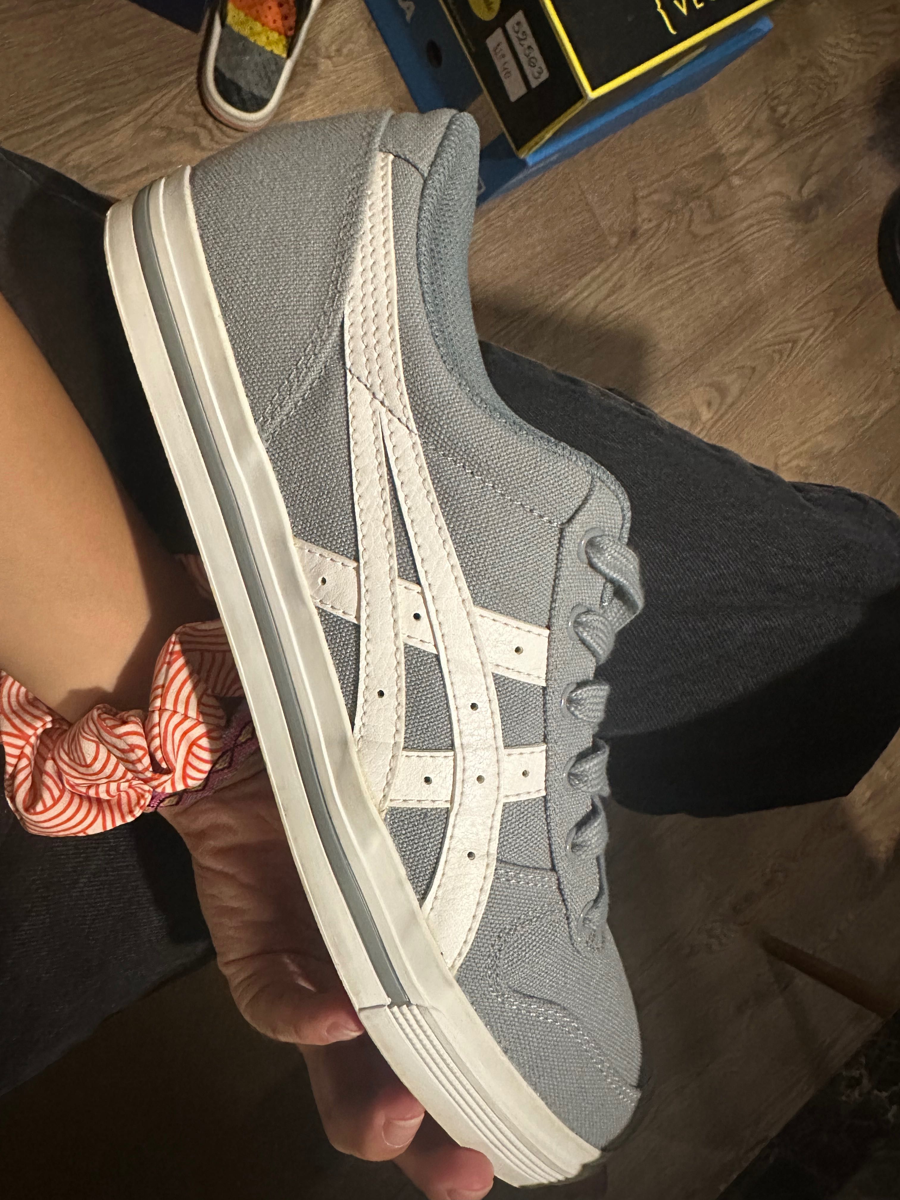 Сиви кецове “Asics”