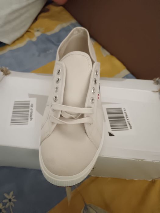 Tenesi superga noi marimea 44