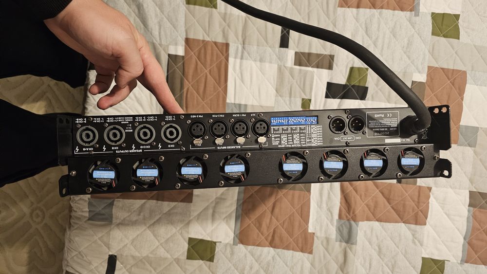 Amplificator Sinbosen FP 20Q, clona Lab gruppen