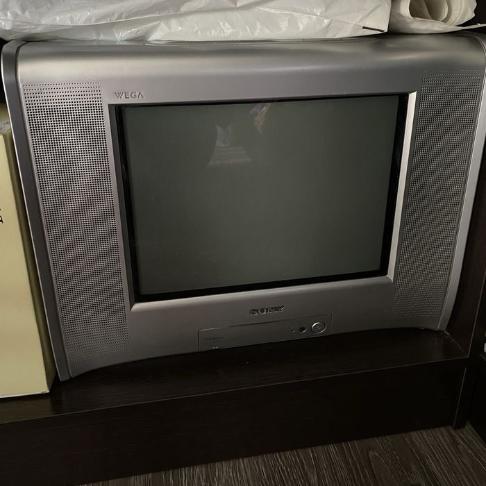 Продам телевизор!