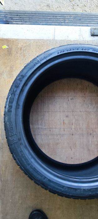 Продавам нови гуми 2бр.