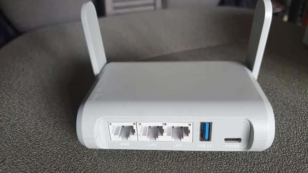 Beryl (GL-MT1300) - VPN Travel router/ Мощем мини рутер с ВПН