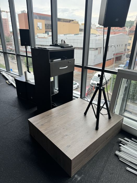 Cub si birou, pupitru cycling spinning