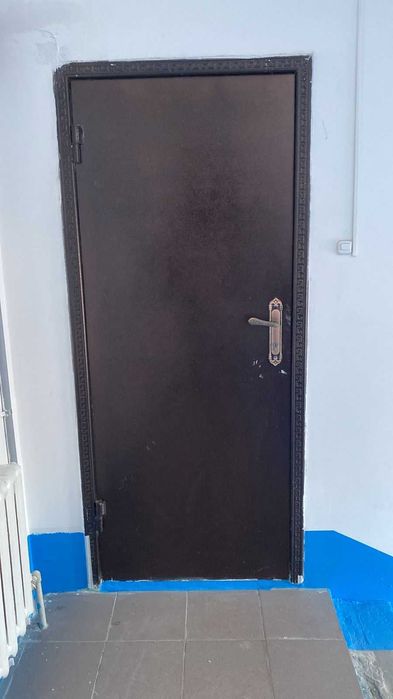 Дверь железная входная