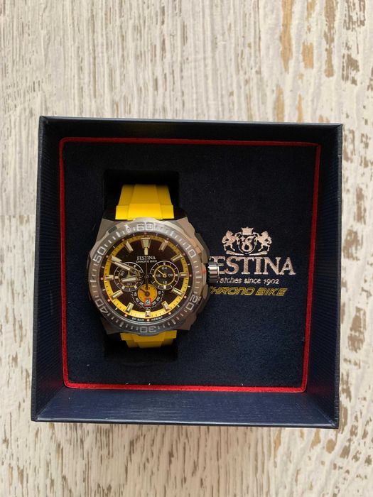 Мъжки часовник Festina Chrono Bike F20725/1, стилен, чисто нов