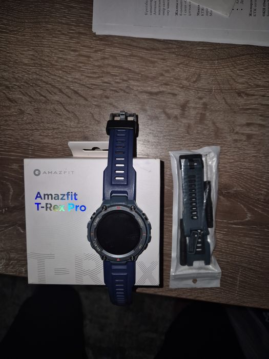 Amazfit t Rex pro
