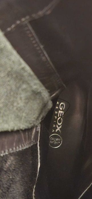 Vând Cizme Dama Geox Originale, Piele Neagră, Nr 36, Înălțime 28 cm