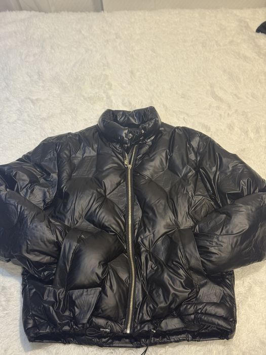 Гъзарска грейка Louis Vuitton с гъши пух