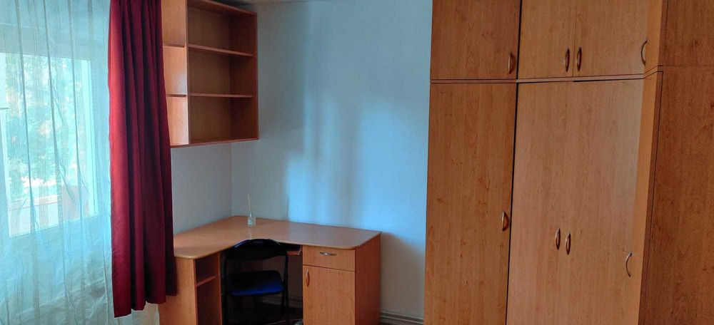 Apartament 1 cameră de închiriat, Zona LIPOVEI centrala proprie, 31 MP