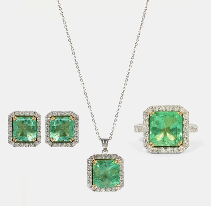Set bijuterii aur 18k cu Smaralde Columbia si Diamante, variante auto!