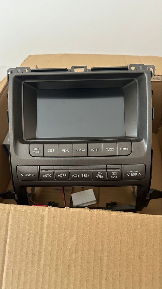 Монитор (экран) для лексус GX470. В полном рабочем состоянии