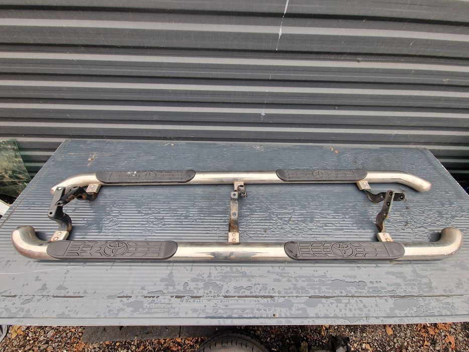 Praguri Toyota Hilux 2015-2024