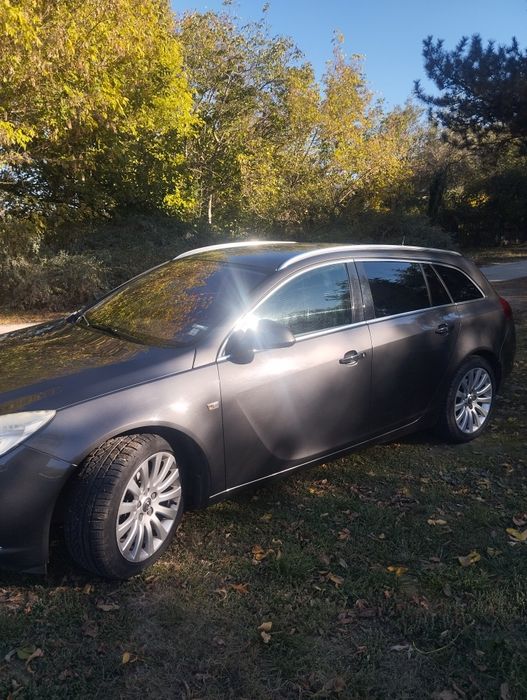 Opel insignia 2.0 160кс.
