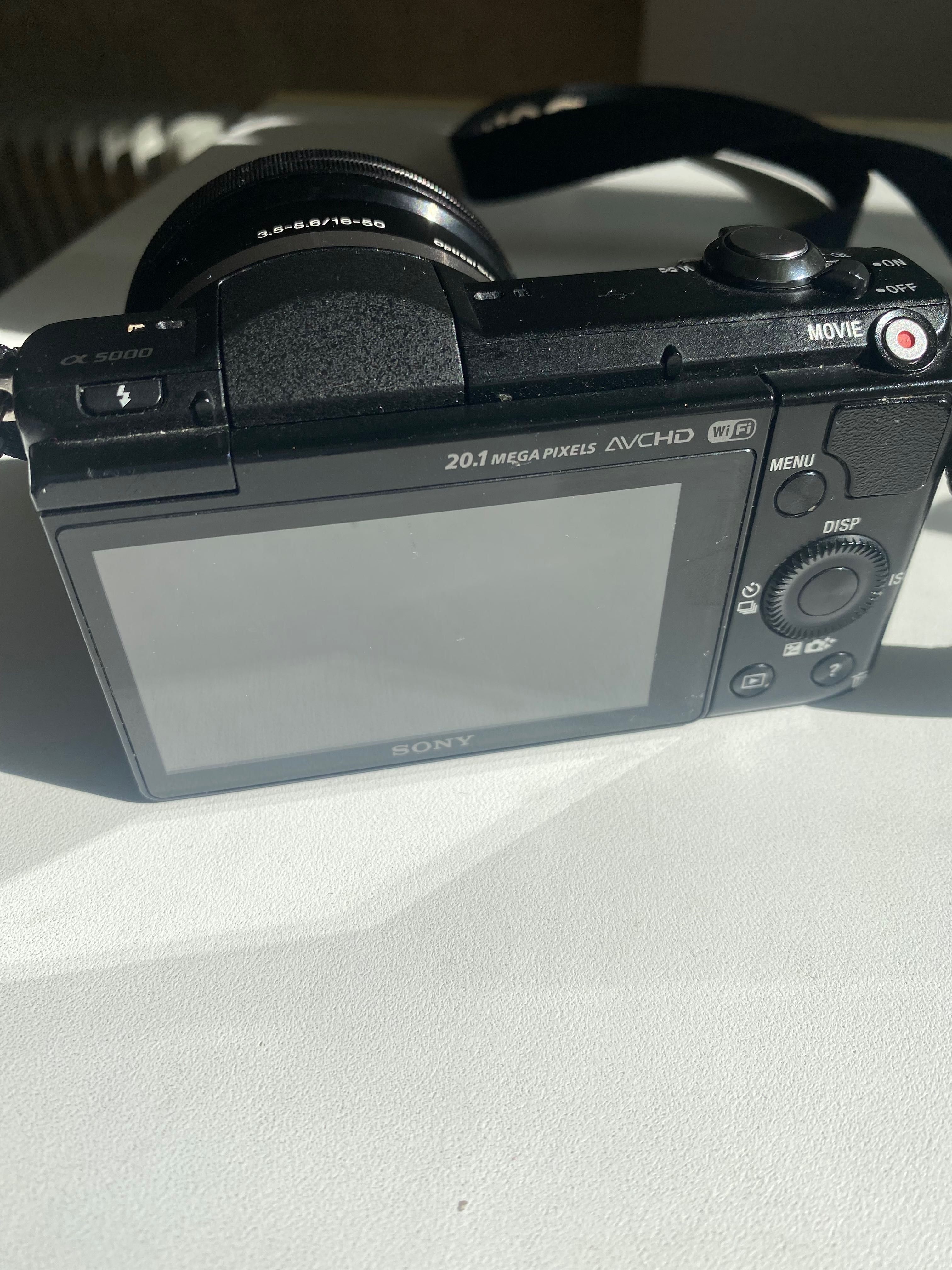 Продам камеру Sony a5000