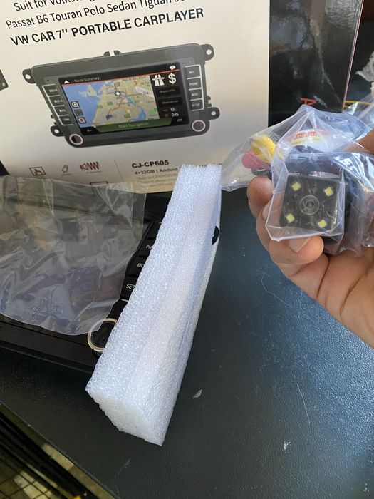 Мултимедиа Cobra Passat 7