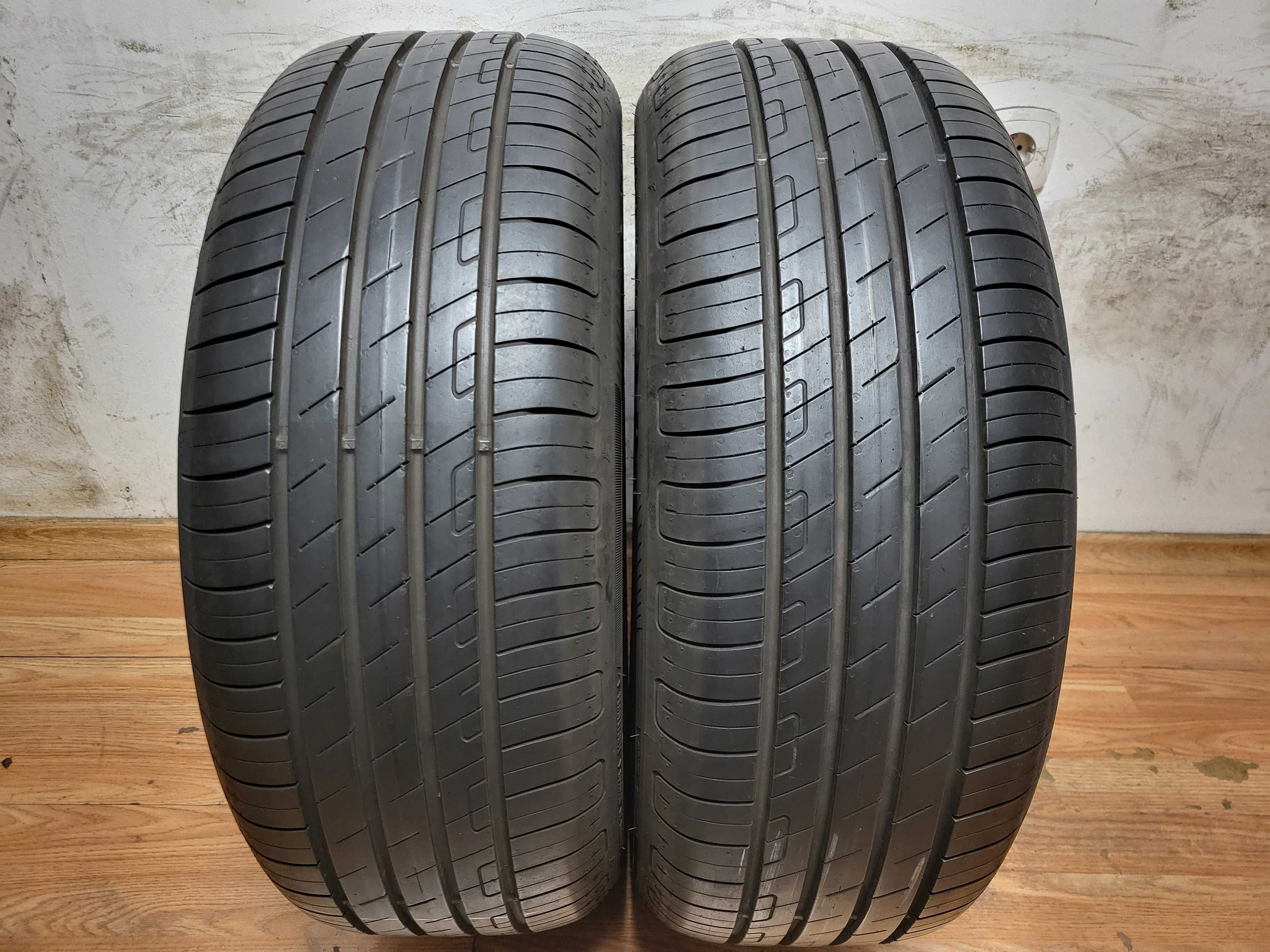 2 бр. 215/55/17 Goodyear / летни гуми