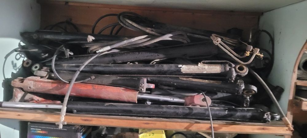 Cilindri / pompe rabatare cabina Man Tga , silent , Renault Magnum