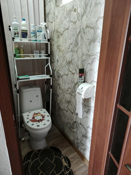 Меняю 3х комнатную на 2-х и 1-но комнатную