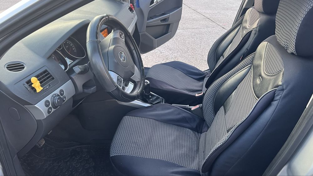 Opel Astra H1.7 din 2009