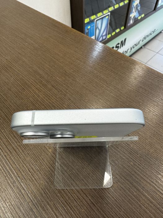 iPhone 15 / 128GB / 87% / Impecabil / Garantie 12 luni