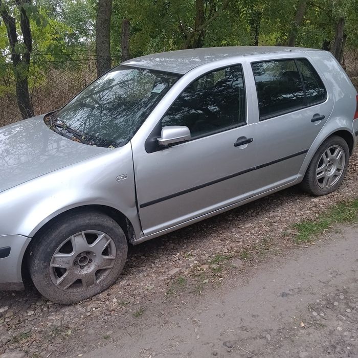 Golf 4   1.4 16 valve