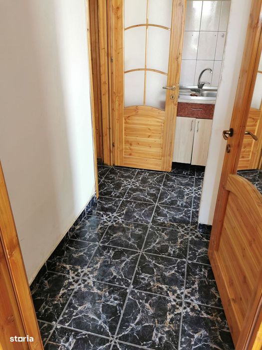 3 camere Calea romanului