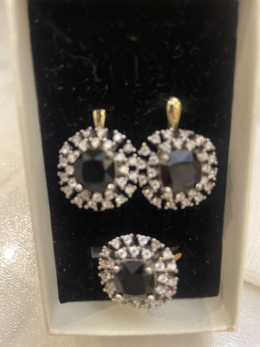 Бриллиантга бирма бир ишланган