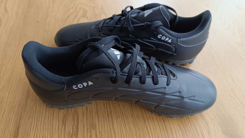 Футболни обувки Adidas Copa