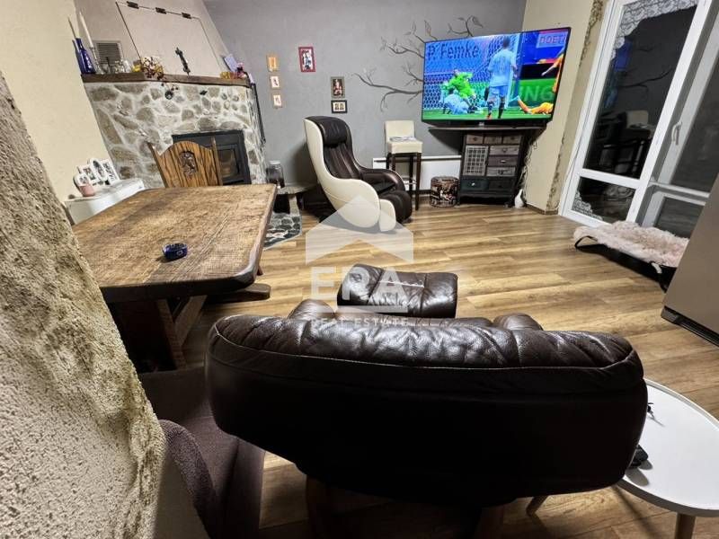 Продава се Къща в Варна, м-т Акчелар - 250 кв.м за 1592 €/кв.м - Снимка #3