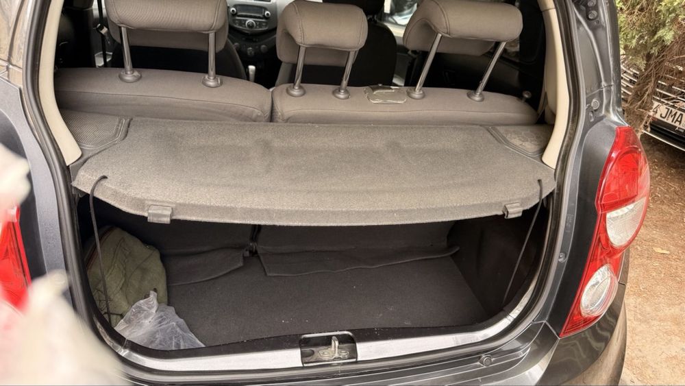 Продается Автомобиль Spark 2019 года