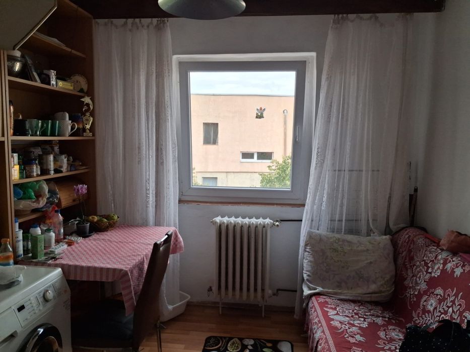 Vând Garsonieră cu 2 camere