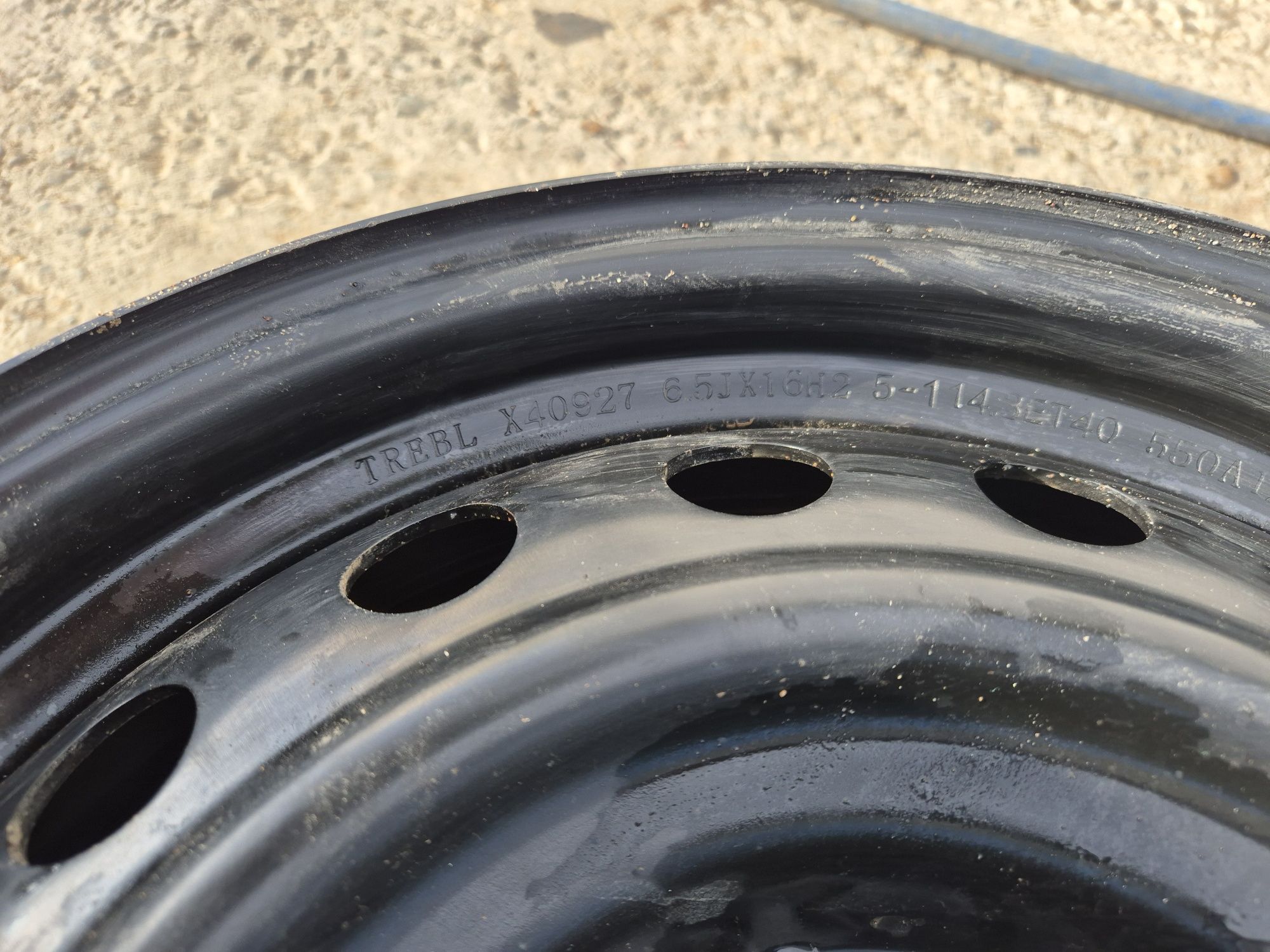 TREBL 6.5x16/5x114.3 D60.1 ET40