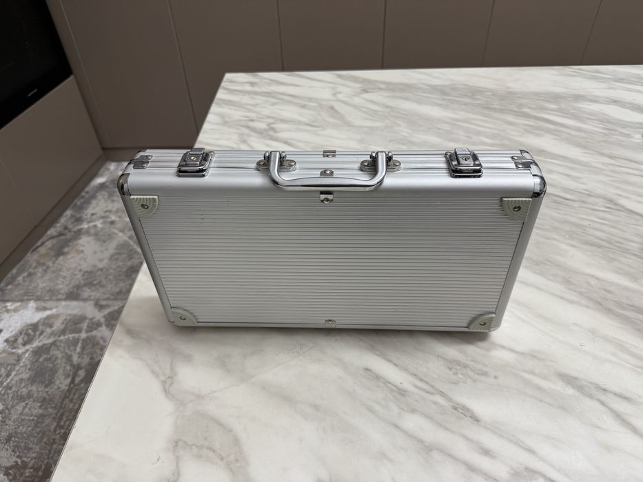 Покерный набор все в наличии