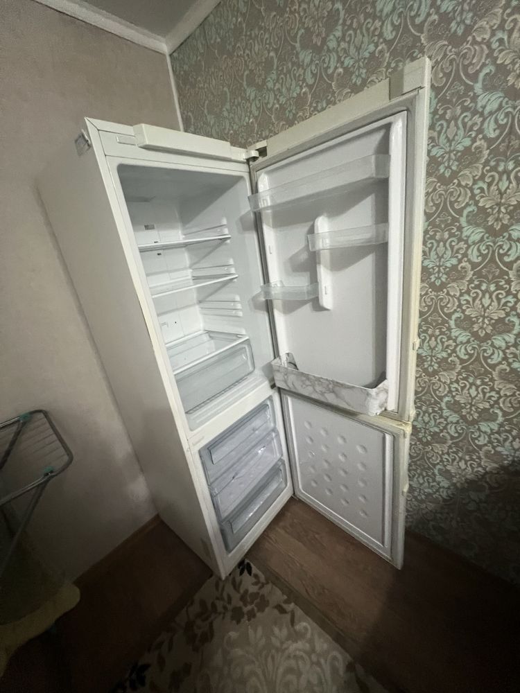 отличный холодильник!Рабочий!