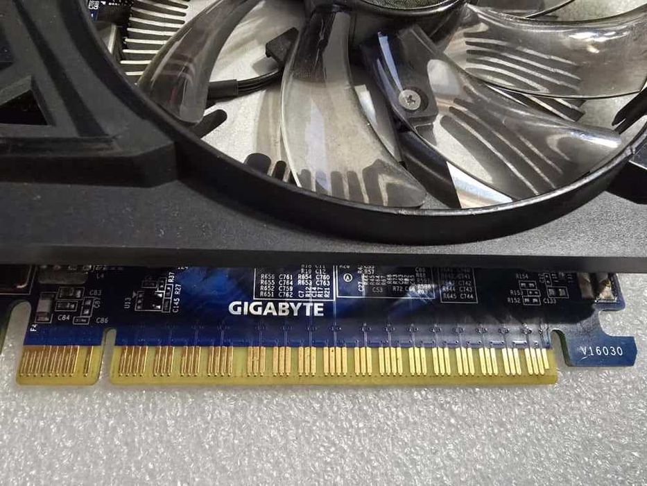Placa video GIGABYTE GeForce GT 740 2GB GDDR5 PCI-E 3.0  (rev. 3.0)