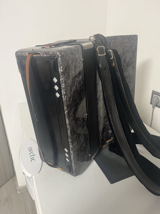 Acordeon timis(recomand incepatori sau pentru colectie