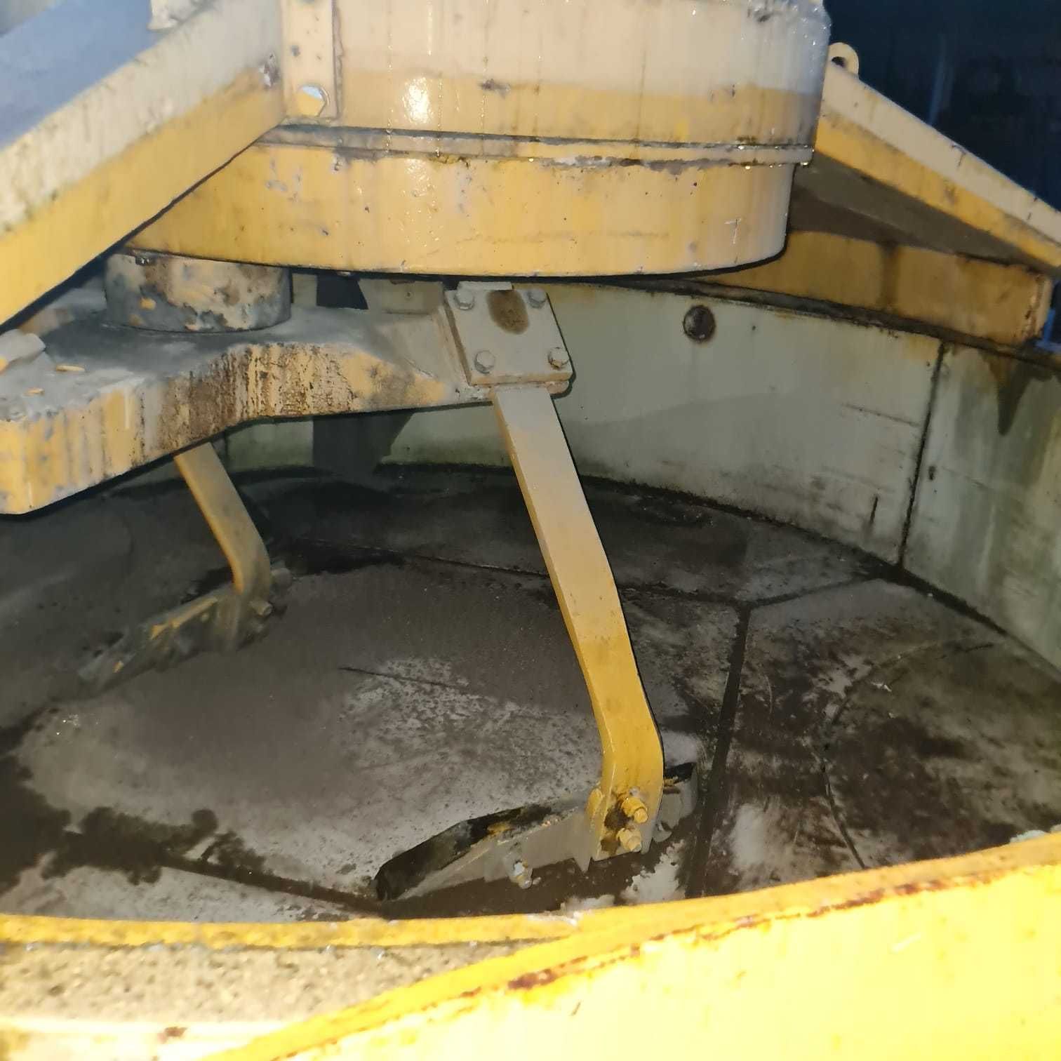 Malaxor beton cu amestecare forțată SKAKO 1000 de litri