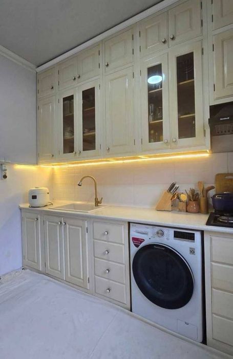 Высокопотолчка 2-х комнатная Ракат махалля Ор-р Текстильный институт