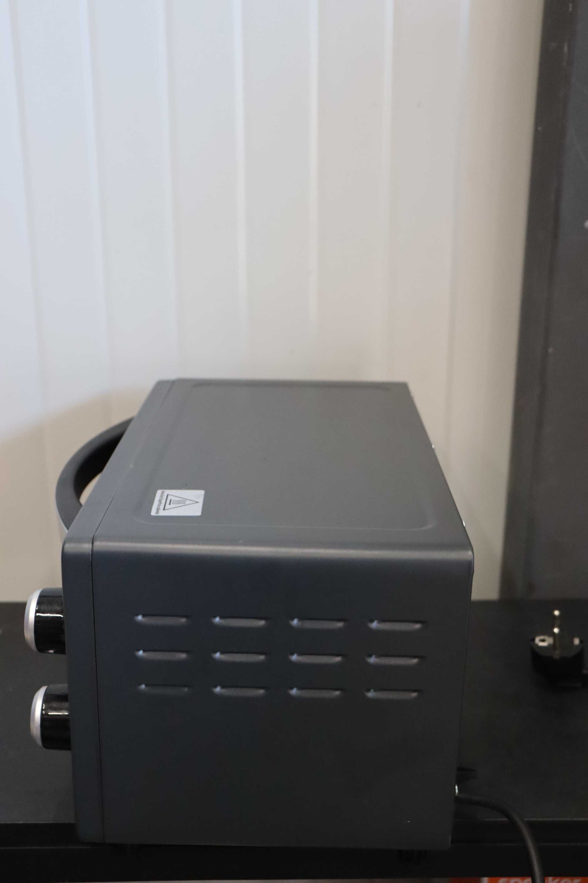 Cecotec Bake&Toast 1090 Черна настолна фурна 10 L 1000 W 60-мин таймер