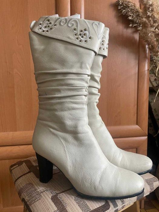 Зимние  женские сапоги полностью натуральные р  39 - 40  (мех, кожа)