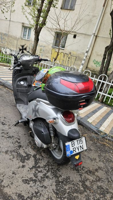 kymco People 250 cc ideal oraș și naveta (cu fiscal), zboară, consum
