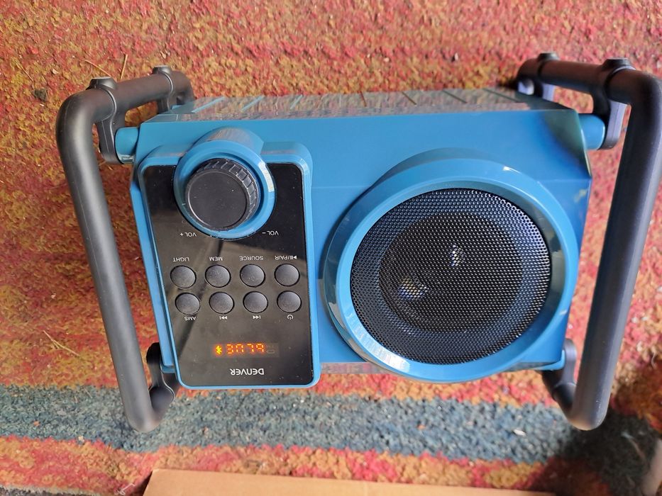 Radio Denver pentru șantier.