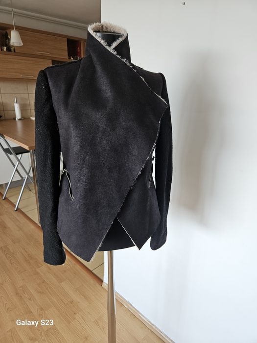 Haina Zara.S .150 lei