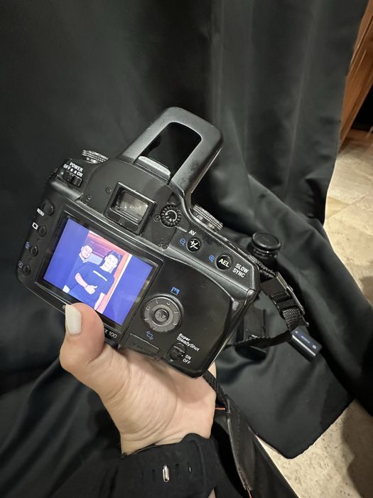 Camera photo Sony DSLR-A100