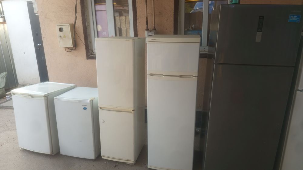 Холодильники бытовые б.у