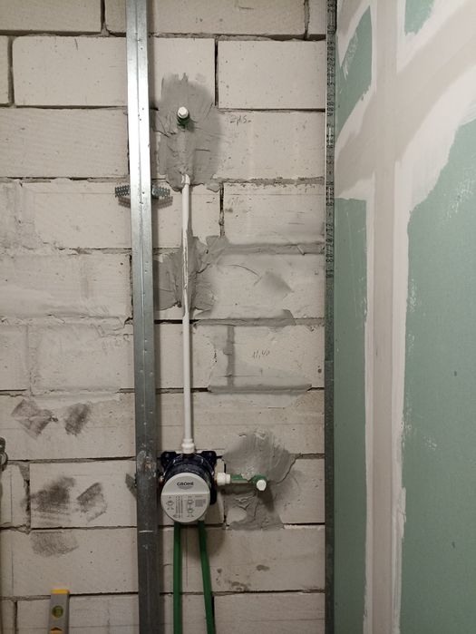 Echipa construcții disponibilă