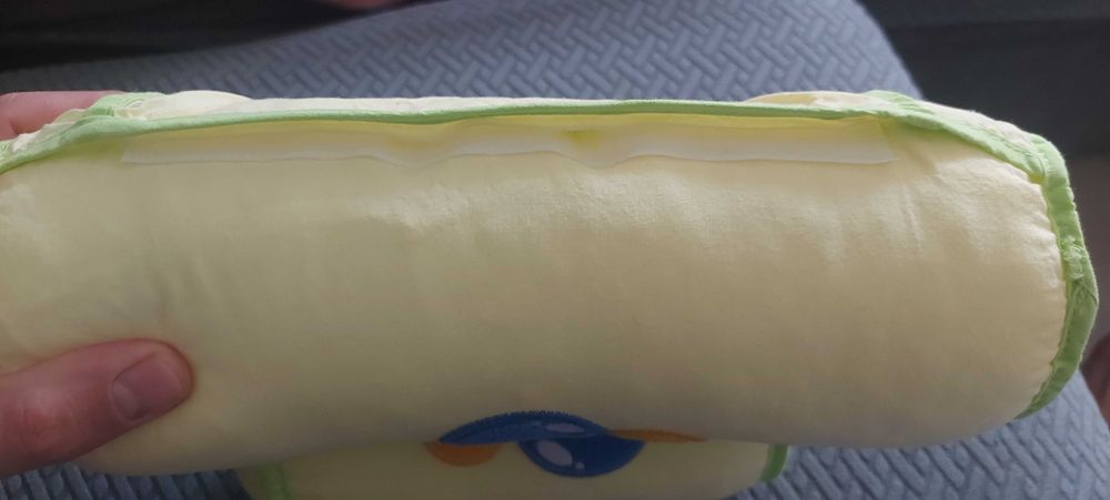 Възглавничка за спане настрани