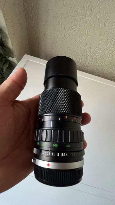 Obiectiv Olympus OM Zuiko cu zoom automat 75~150 mm F4 MF din Japonia