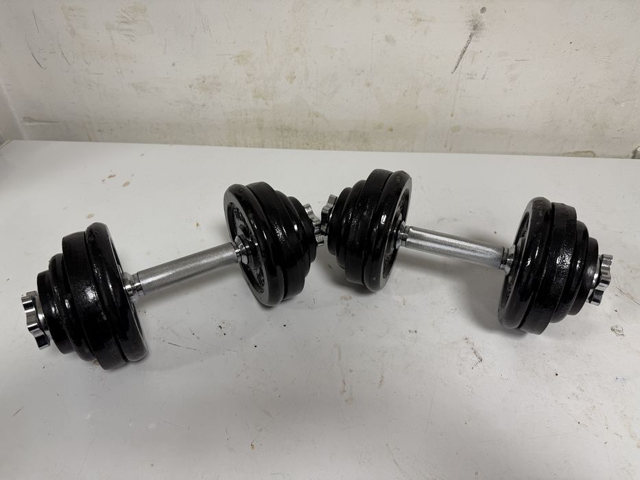 Gantere reglabile noi fier 16 kg+16 kg=32 kg. Pret 450 lei