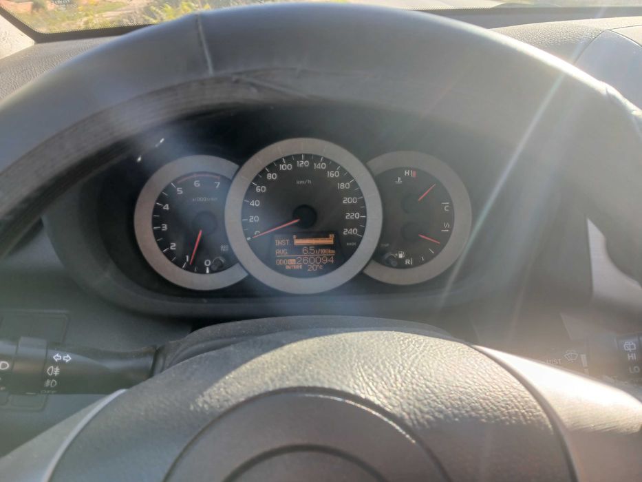 Toyota rav 4 2.2 136  d4d 2007g